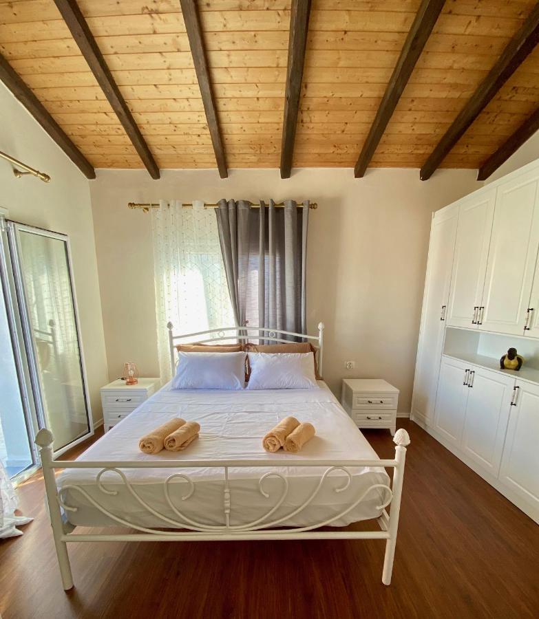 Tani'S House Villa Saranda Kültér fotó