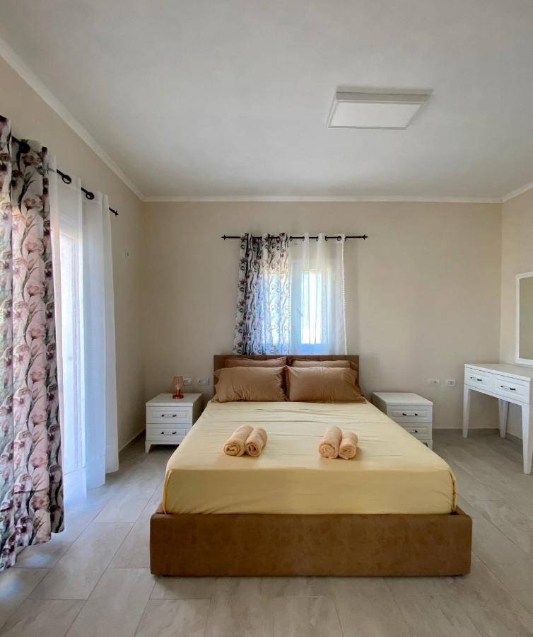 Tani'S House Villa Saranda Kültér fotó