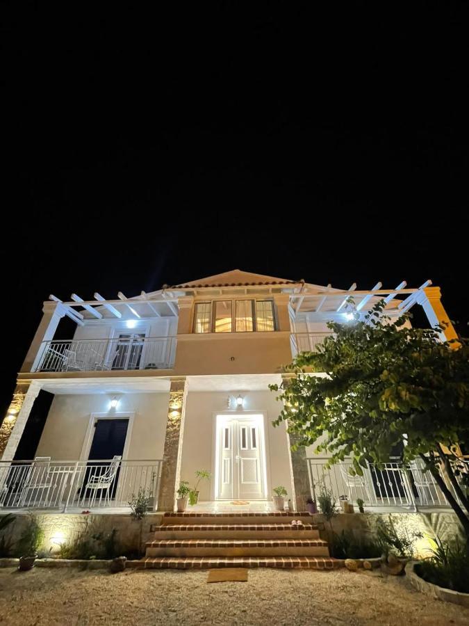 Tani'S House Villa Saranda Kültér fotó